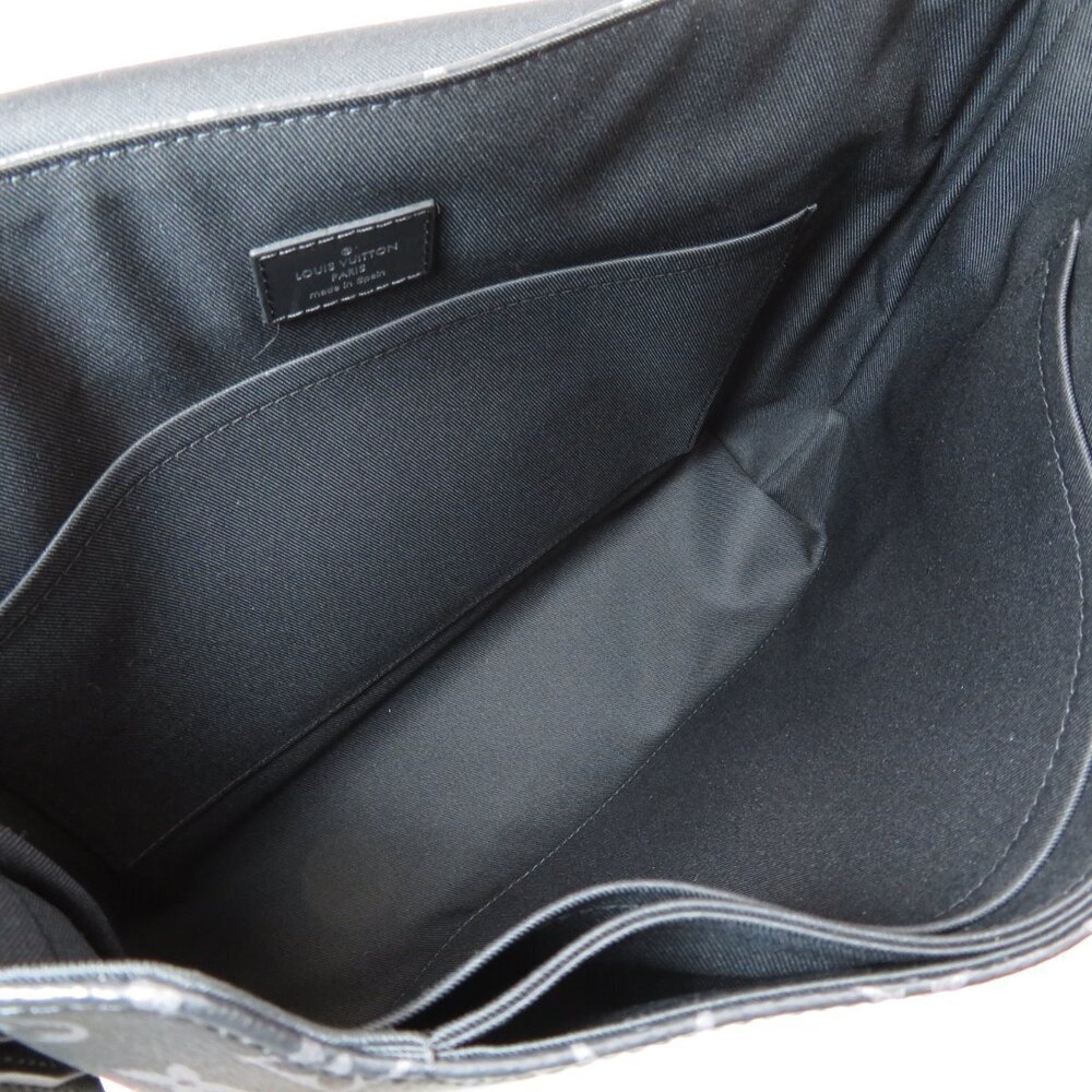 Louis Vuitton District Monogram Shoulder Bag Canvas Leather Eclipse Black - Picture 5 of 9